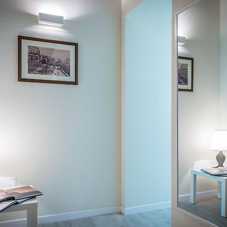 Hotel Luxuryenne Cagliari Exterior foto